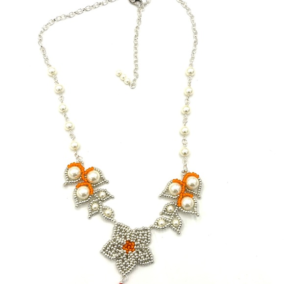 Hand Crafted Silver and Orange with Pearl Flower Necklace - Picture 6 of 9